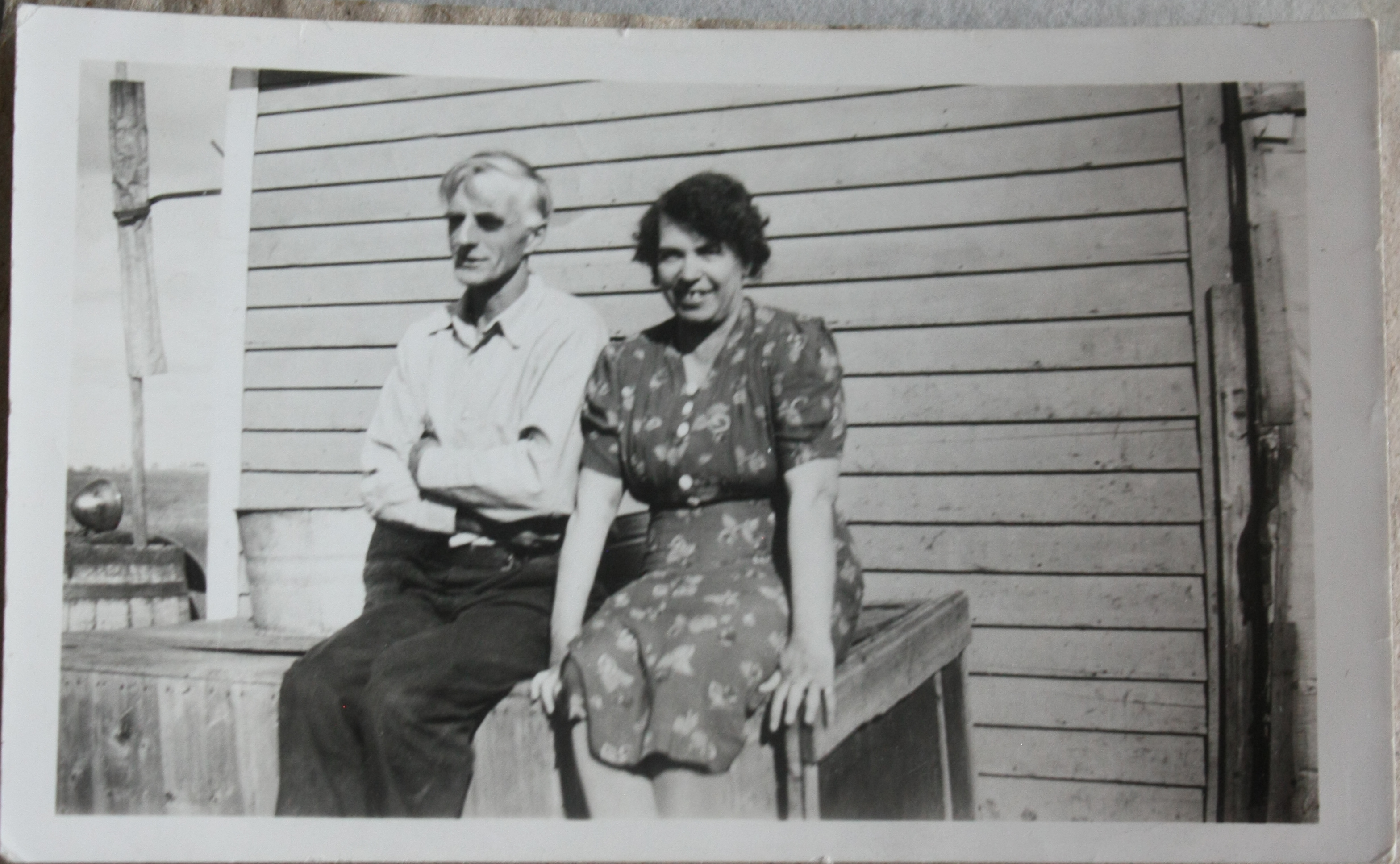 "George & Sarah Whiteside (1940)"
George John Bunbury, and his wife Sarah (nee Whiteside)
Linked To: <a href=